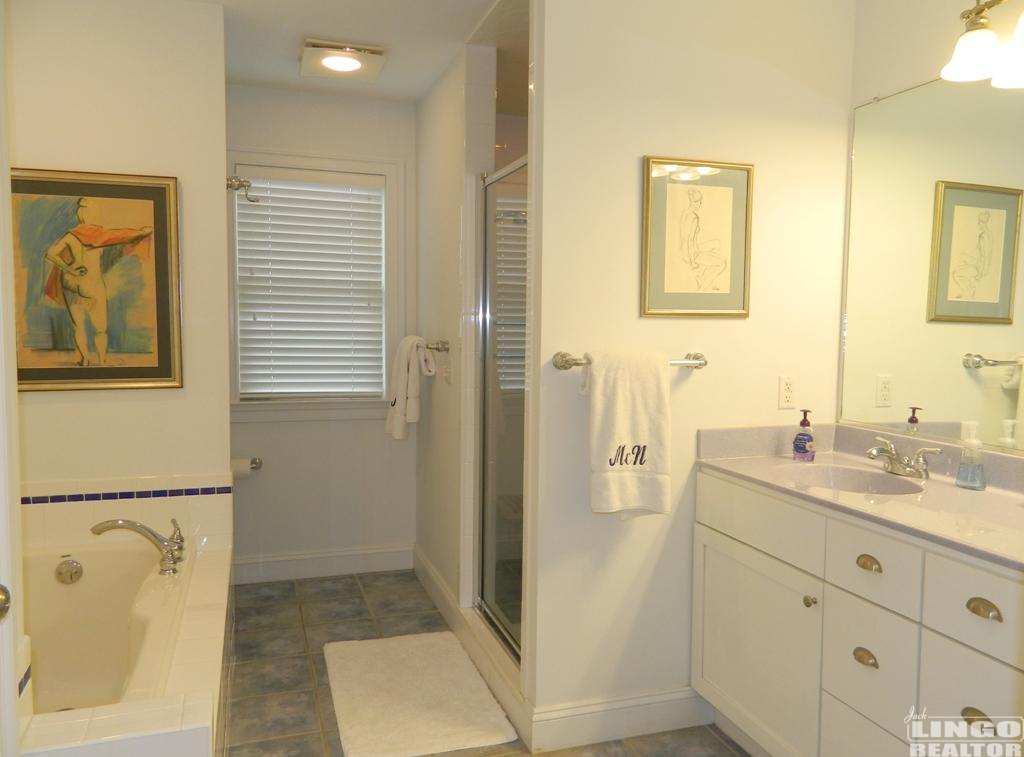 MasterBath 11 HOUSTON STREET   Rental Property