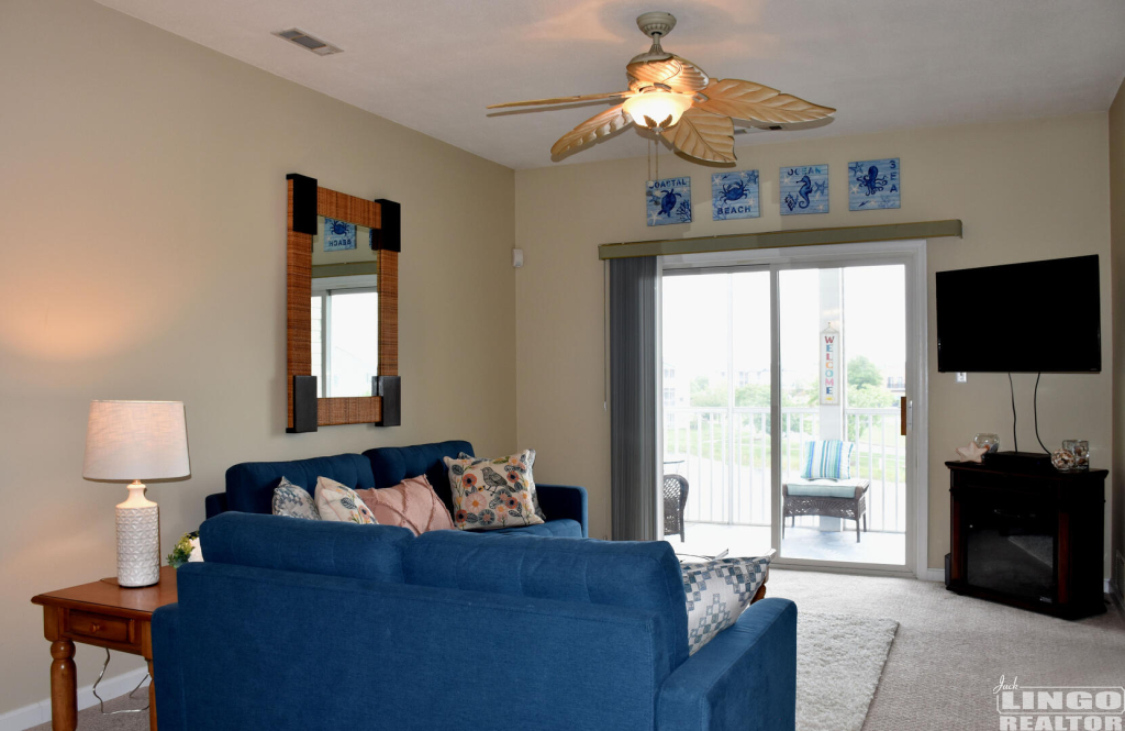 3 33120 N Village Loop #2303 Rental Property 3 33120 N Village Loop #2303 Rental Property