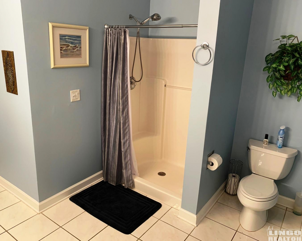 kendig+master+bathroom+2 34313 Summerlyn Drive #406 Rental Property