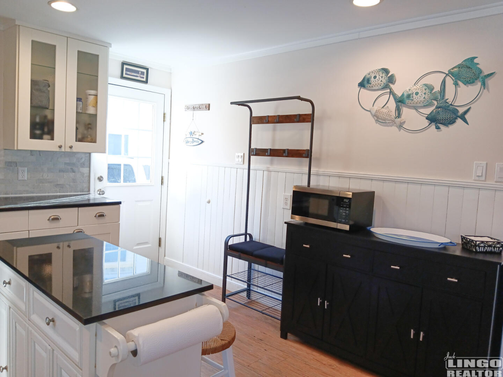 20260205_085249+(1) 141 Beach Plum Place Rental Property