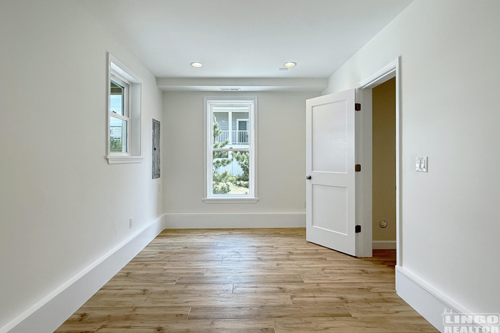 1207+Bay+Ave+Bedroom+2  Rental Property