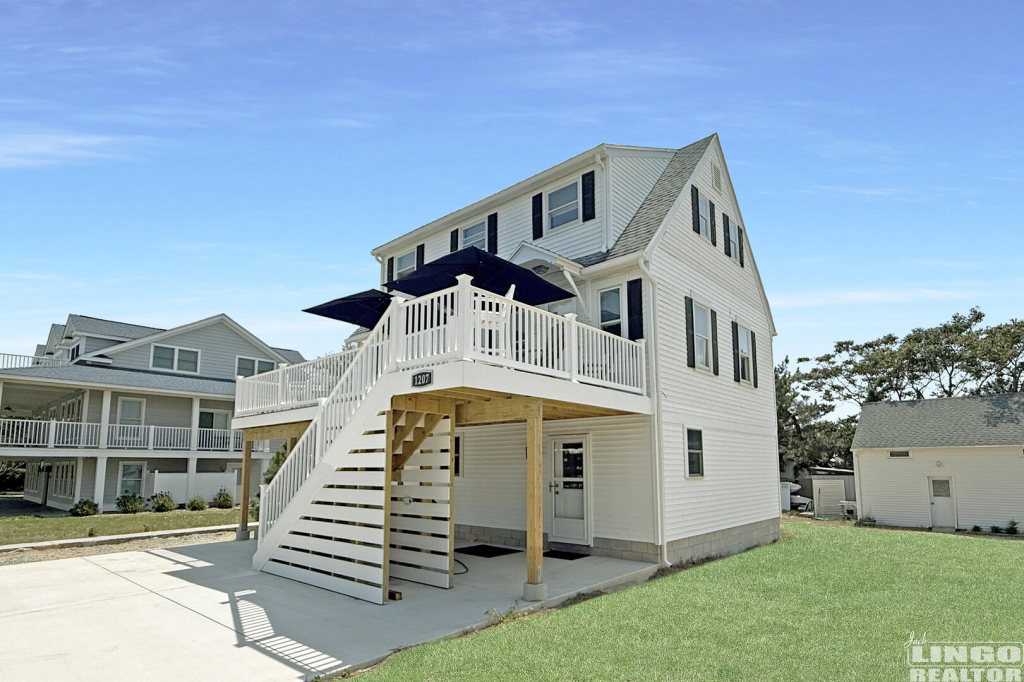 1207+Bay+Ave+Front+Exterior+2  Rental Property