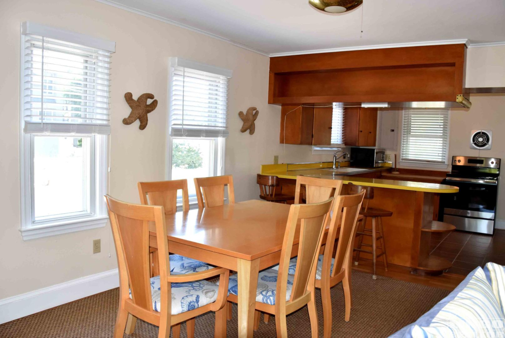 153095_pix5  Rental Property