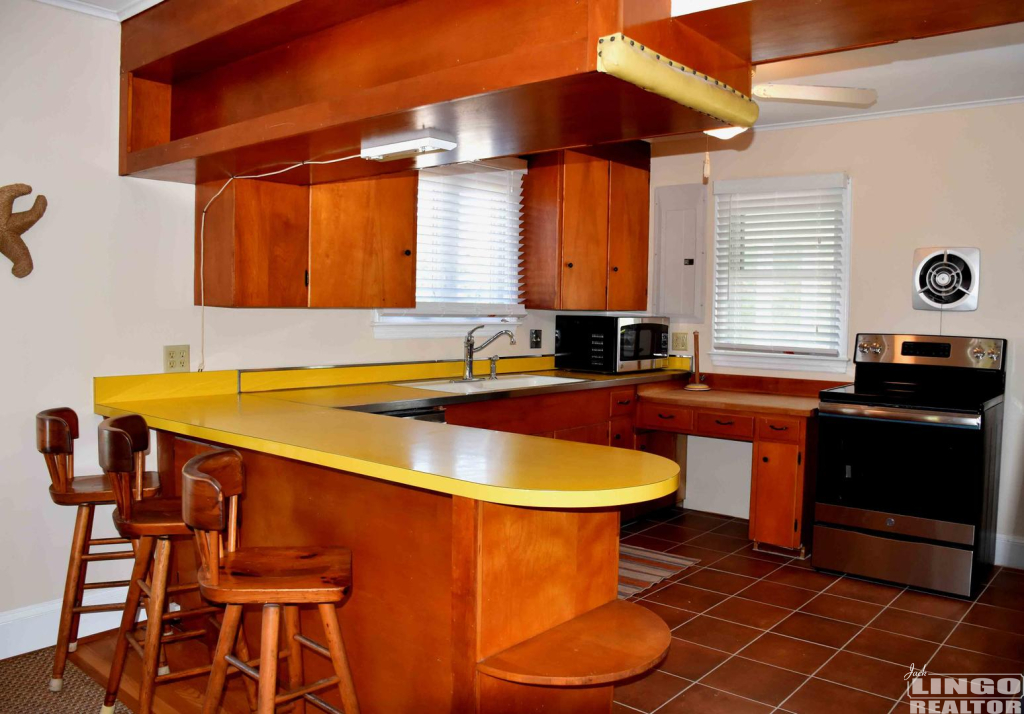 153095_pix6  Rental Property