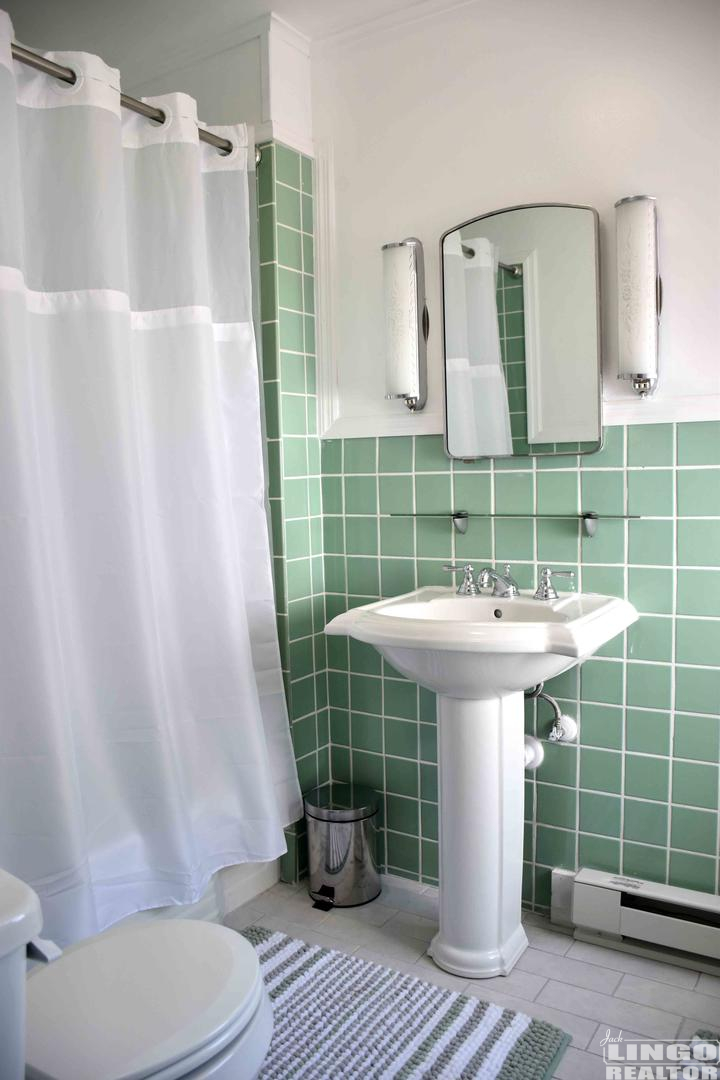 153095_pix9  Rental Property