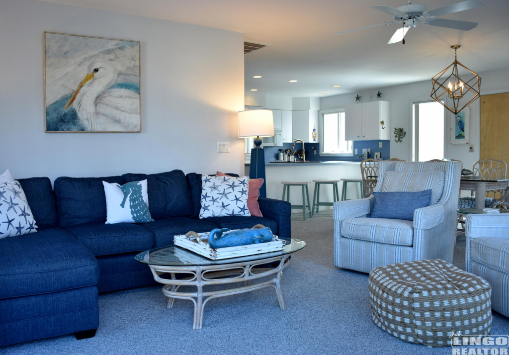 2 125 W Cape Shores Drive Rental Property