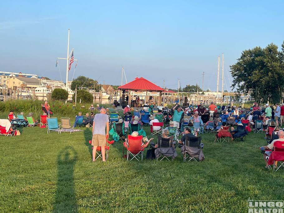 Canalfront+Park 223 Second Street Rental Property