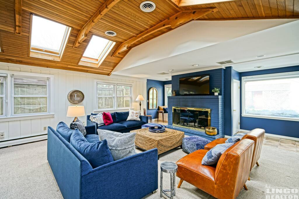 FR4 223 Second Street Rental Property