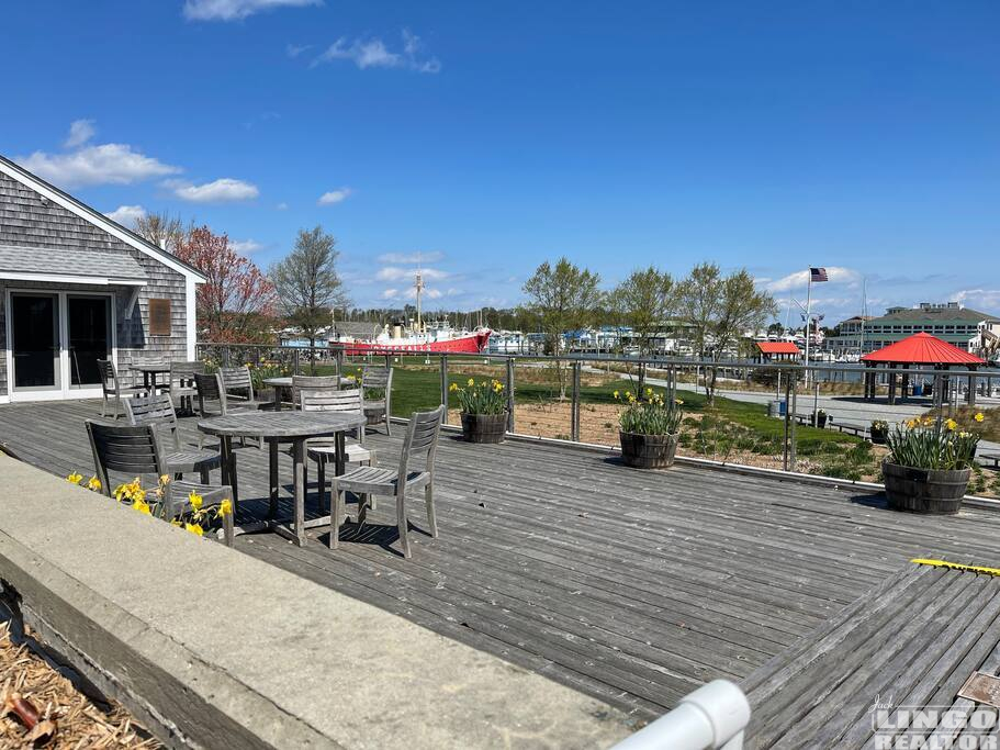 Park+Deck 223 Second Street Rental Property