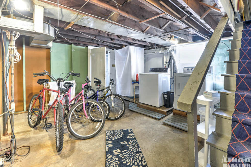 28 1510 Bay Avenue Rental Property