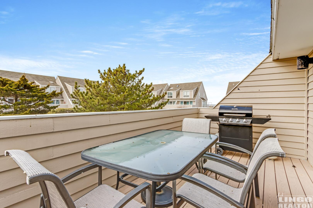 020_img_3039_854 53 Cape Henlopen Dr.  #111 Rental Property