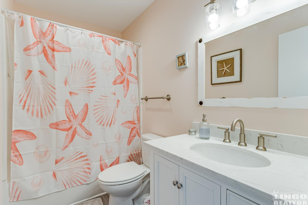 026_img_3057_54 53 Cape Henlopen Dr.  #111 Rental Property