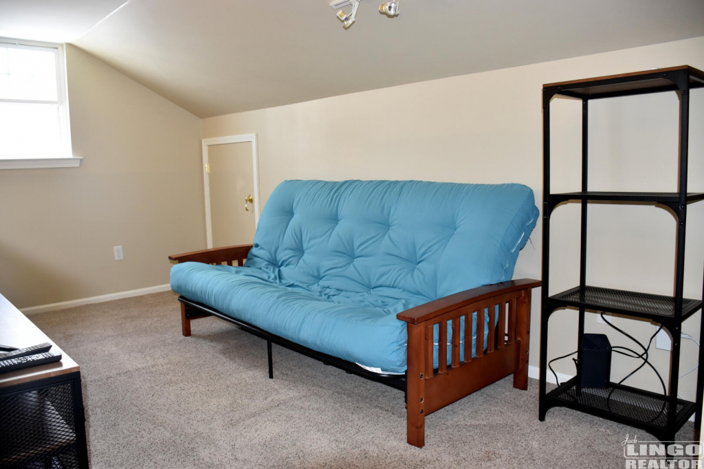 14 17253 Queen Anne Way Rental Property