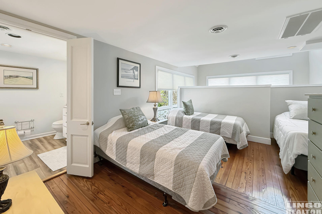 341+Market+St+Bedroom+2 341 Market Street Rental Property