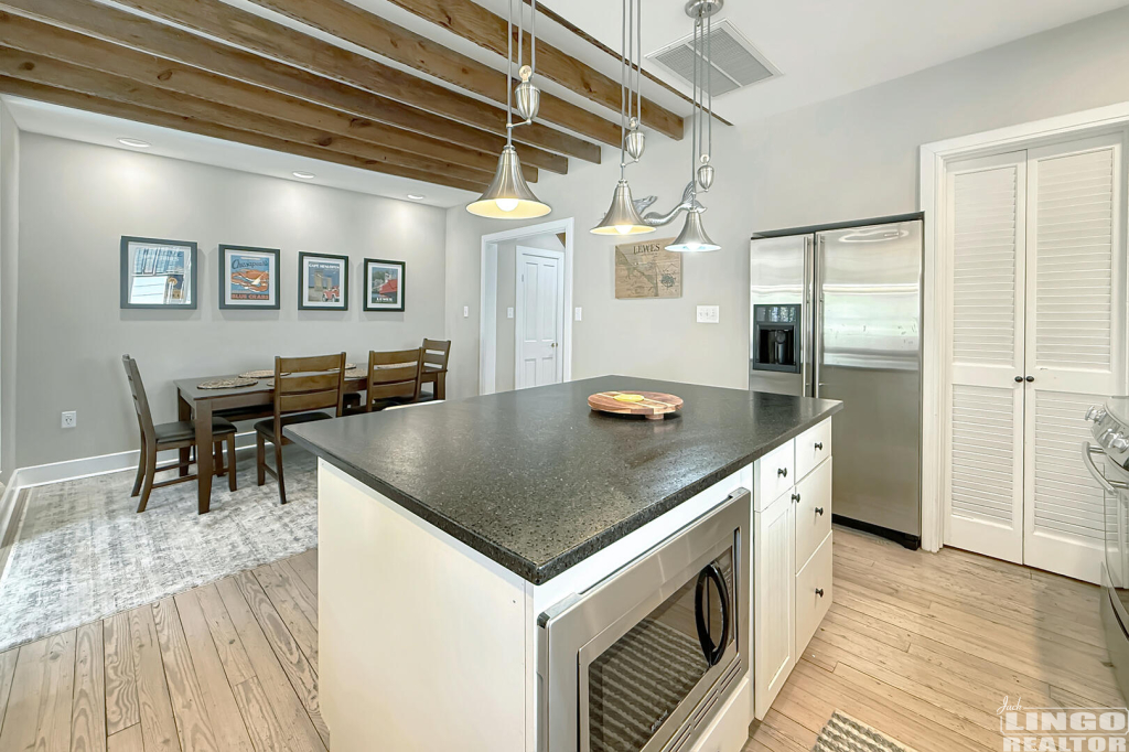 341+Market+St+Kitchen+1 341 Market Street Rental Property