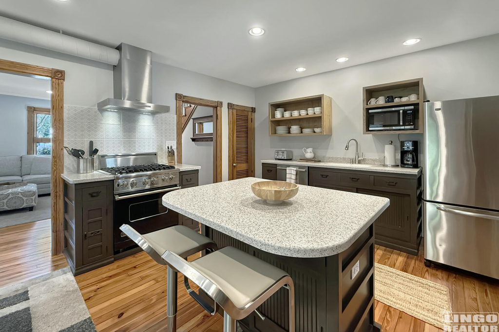 343+Market+Kitchen+1 343 Market Street Rental Property