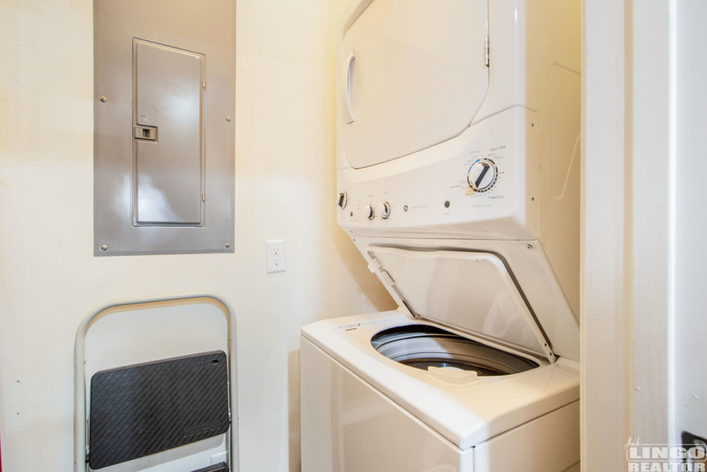 008_img_0212_131 17054 N Brandt St #1204 Rental Property 008_img_0212_131 17054 N Brandt St #1204 Rental Property