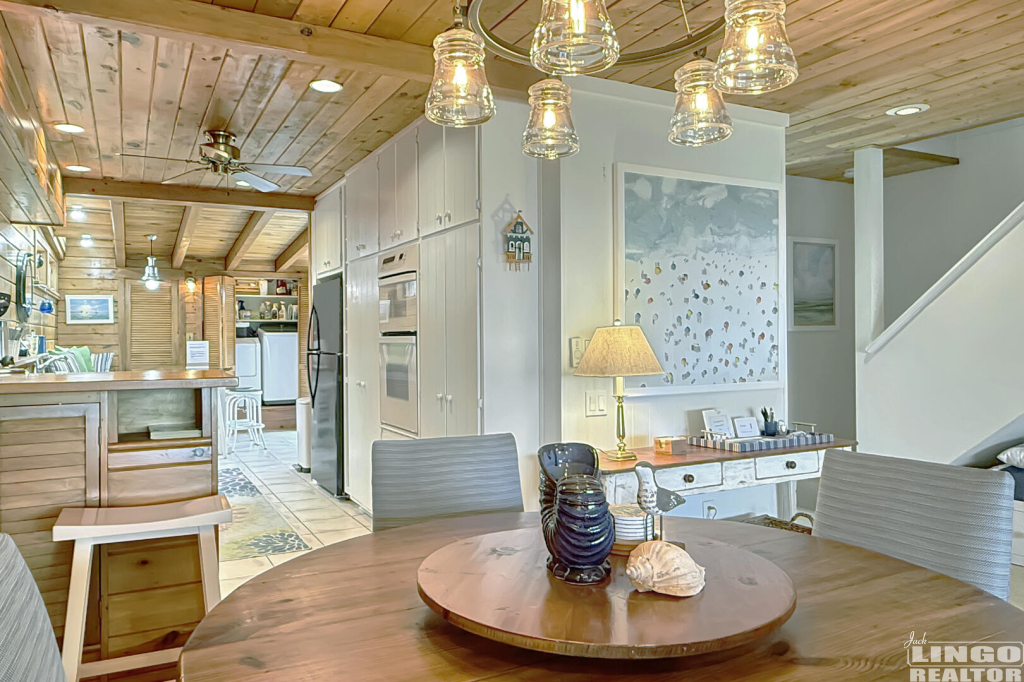 16+Pilot+Point+Dining+to+Kitchen 16 Pilot Point Rental Property