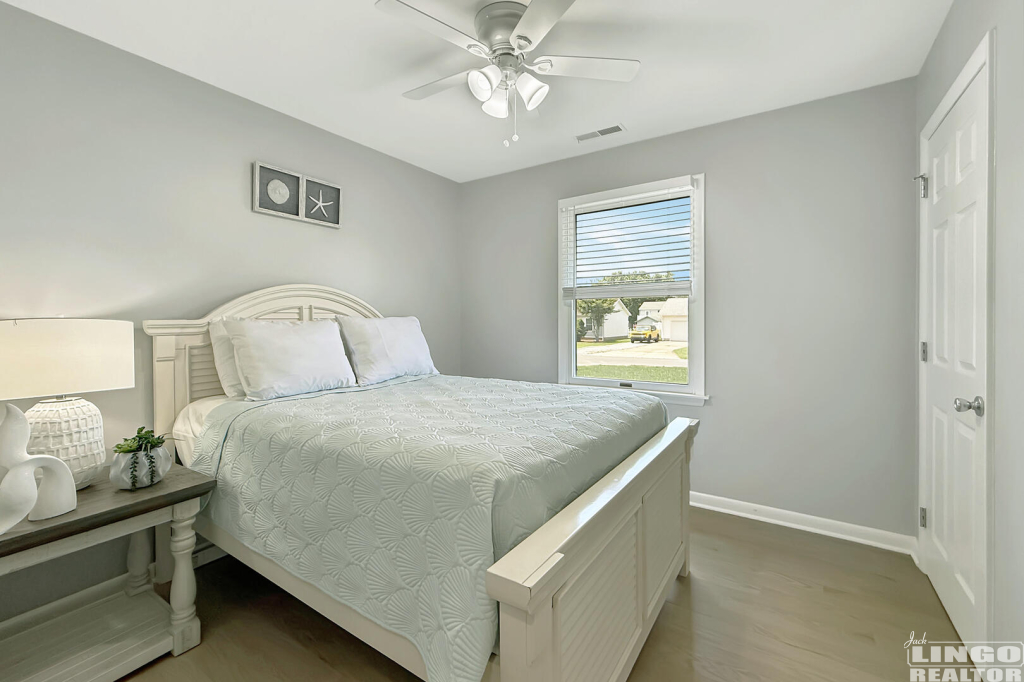 4+Tiffany+Dr+Bedroom+2 4 Tiffany Drive Rental Property