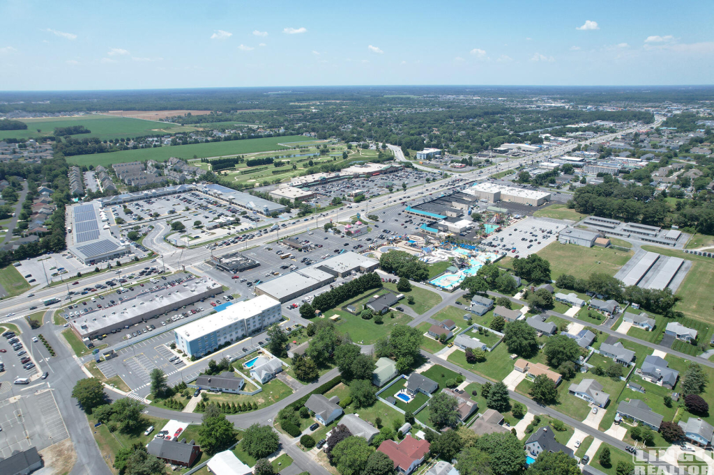 4+Tiffany+Dr+Drone+5 4 Tiffany Drive Rental Property
