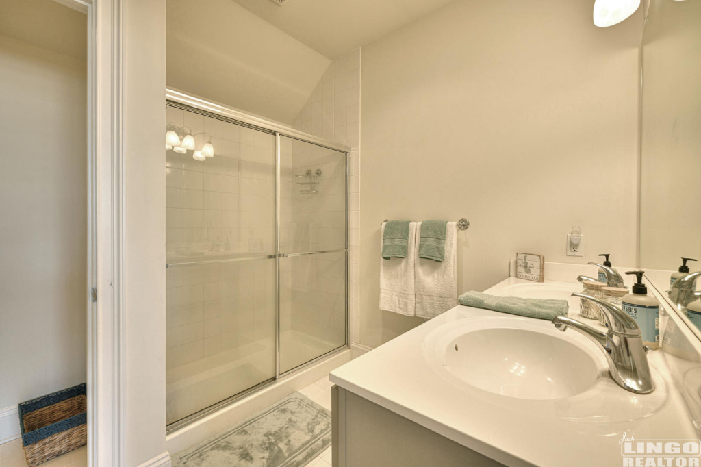 17 18791 Bethpage Drive Rental Property