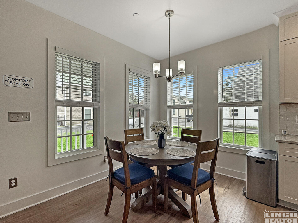 331+Chestnut+St+Breakfast+Corner 331 Chestnut Street Rental Property