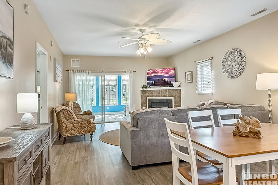 206+Summerlyn+Living+Dining 34363 Summerlyn Drive #206 Rental Property