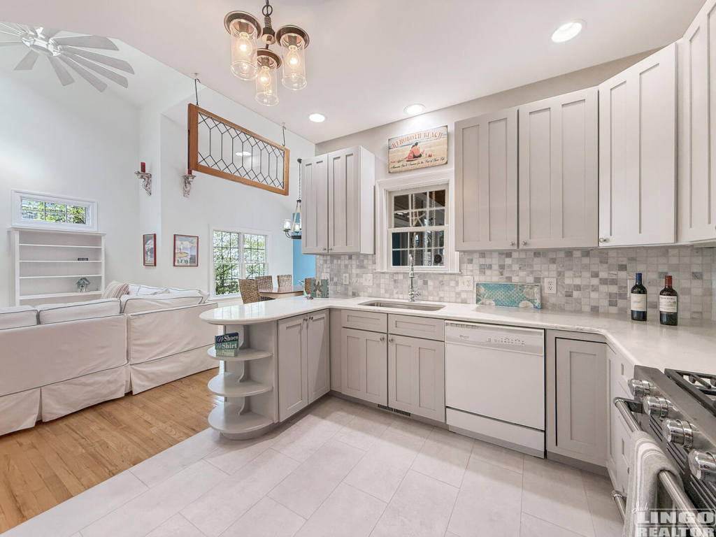 105+New+Rd+Kitchen+3 105 New Road Rental Property
