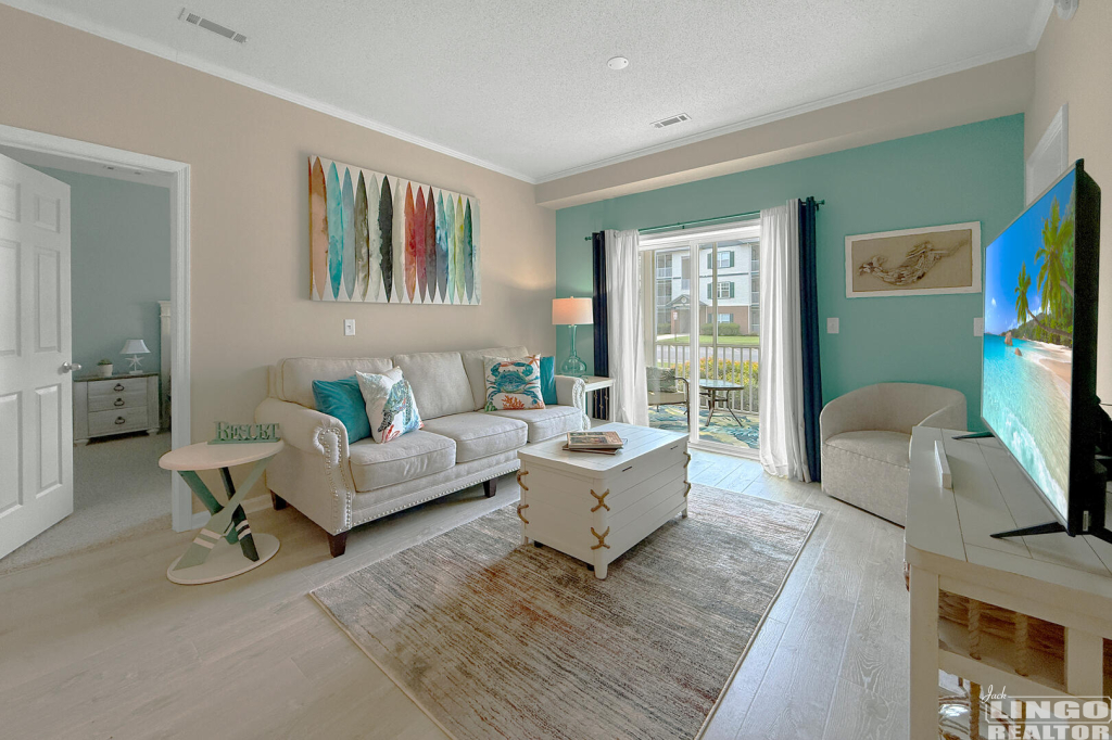 3501+Brandt+St+Living+1 17059 S Brandt St. #3105 Rental Property