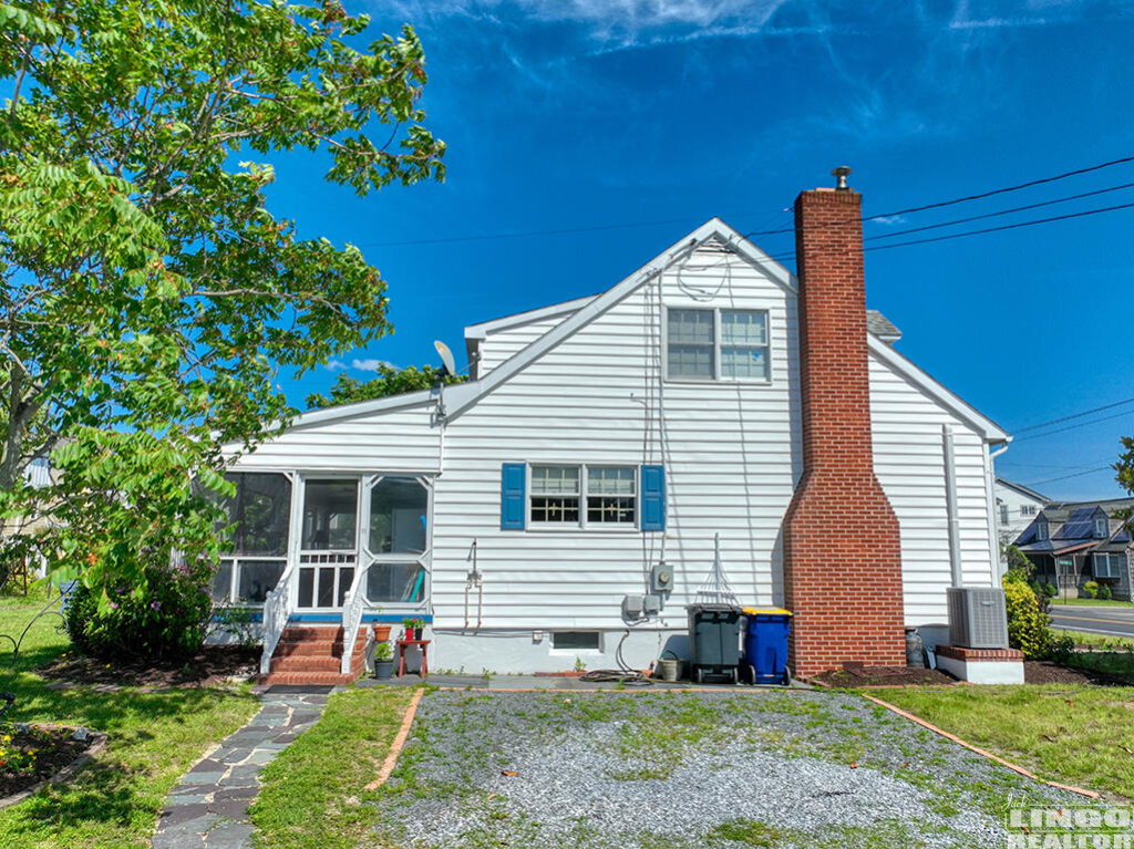 DJI_0082 11 Vermont Avenue Rental Property