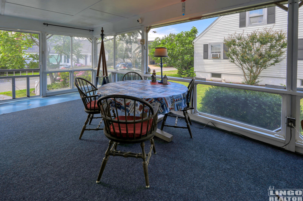 EG2A1658 11 Vermont Avenue Rental Property