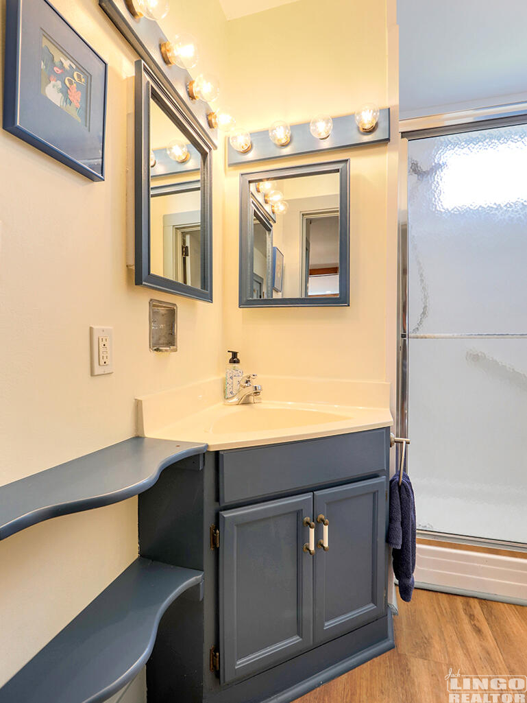 EG2A1750 11 Vermont Avenue Rental Property