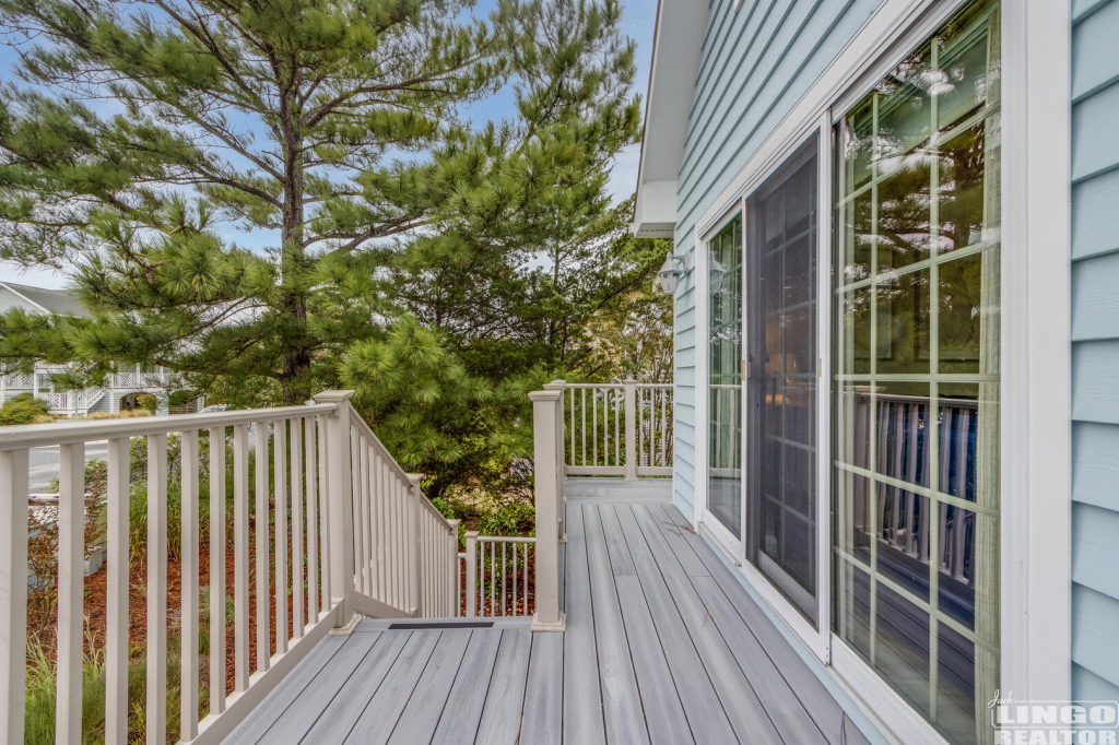 078_img_3142_782 520 E CAPE SHORES DR Rental Property