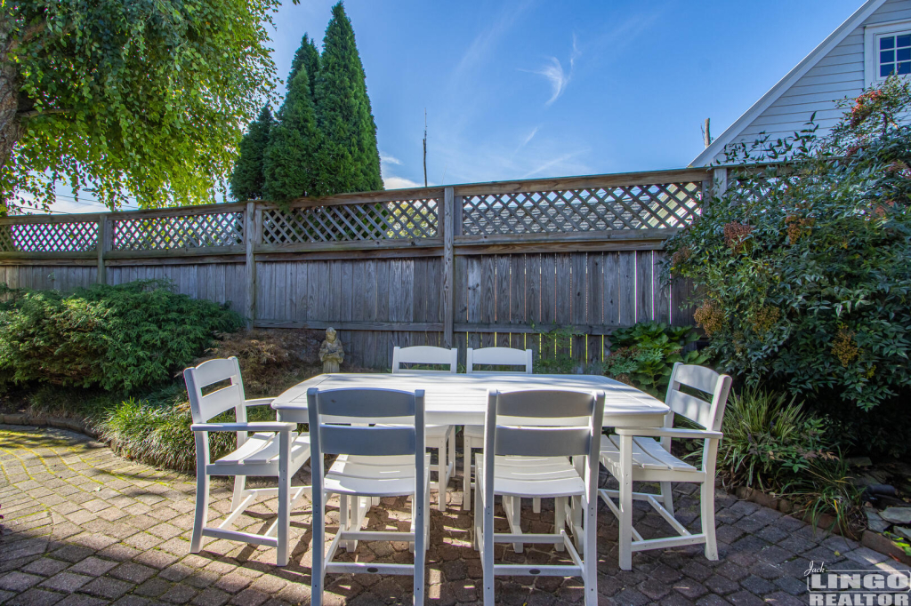 036_img_8385_582 332 Chestnut Street Rental Property