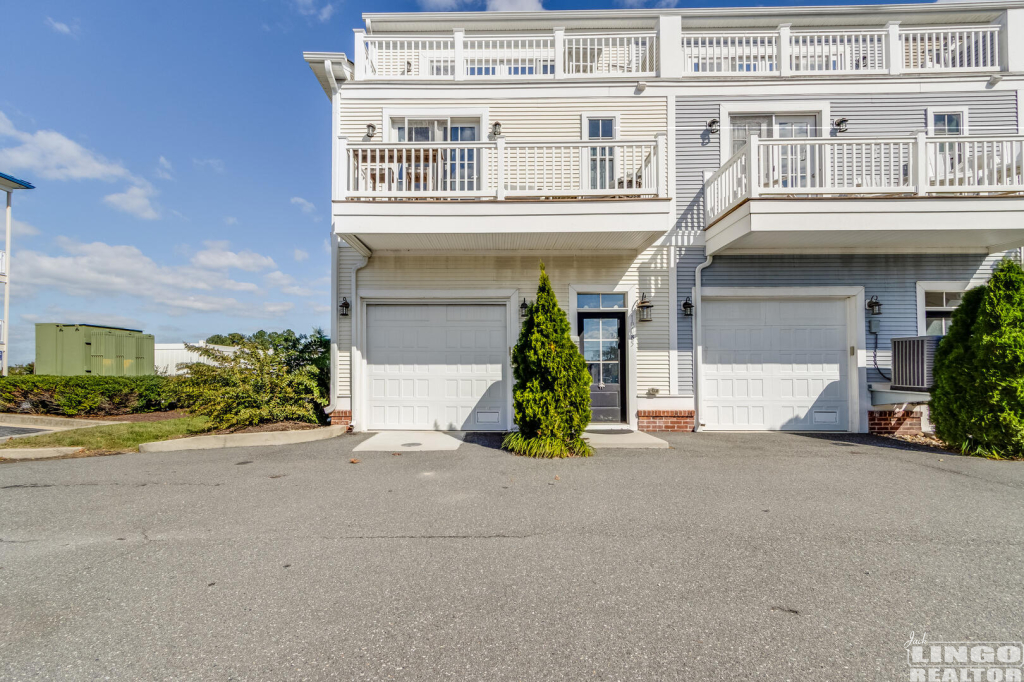 001_img_1232_156 100 Anglers Road #B5 Rental Property