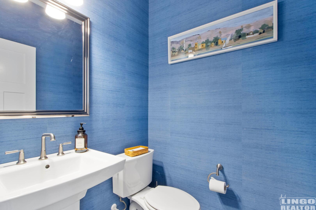 003_img_0729_379 17232 Brinleighs Way Rental Property