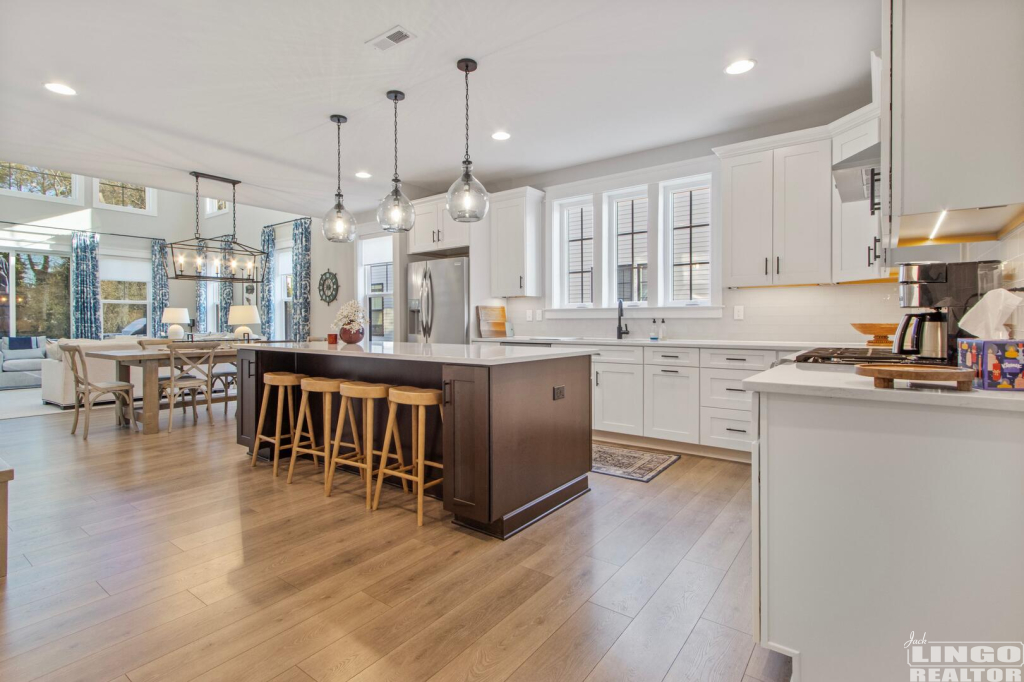 008_img_0744_410 17232 Brinleighs Way Rental Property