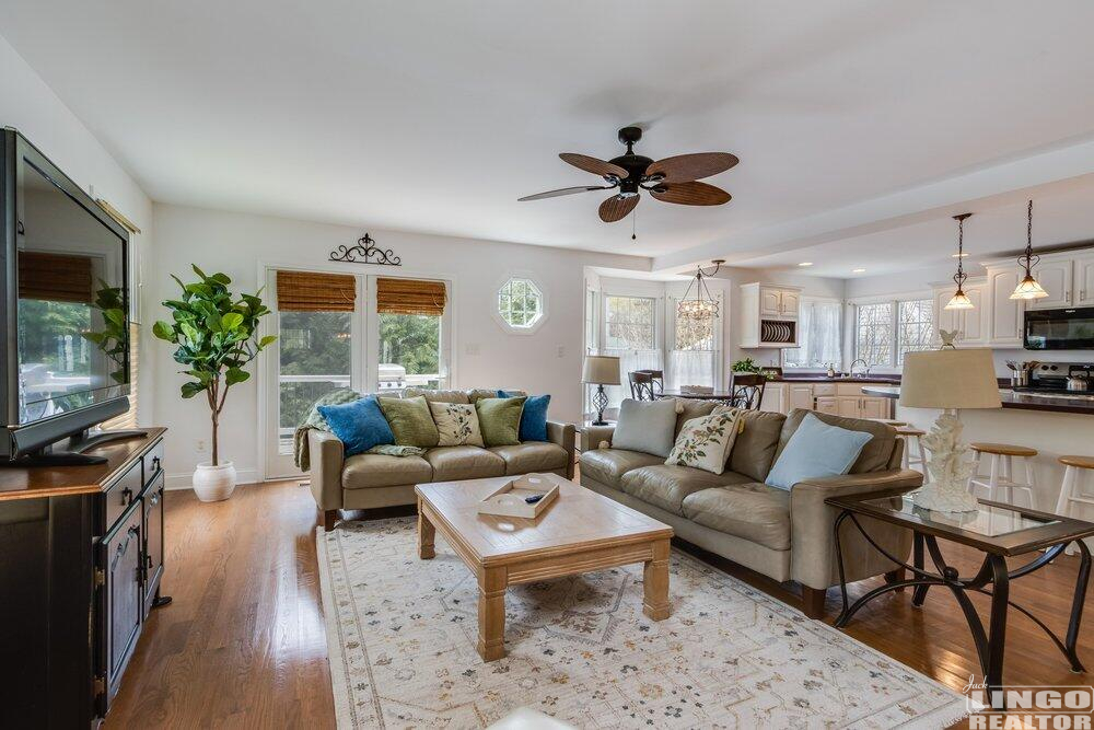 031_img_8326_157 108 McFee St. Rental Property