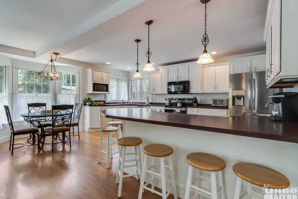 033_img_8332_896 108 McFee St. Rental Property