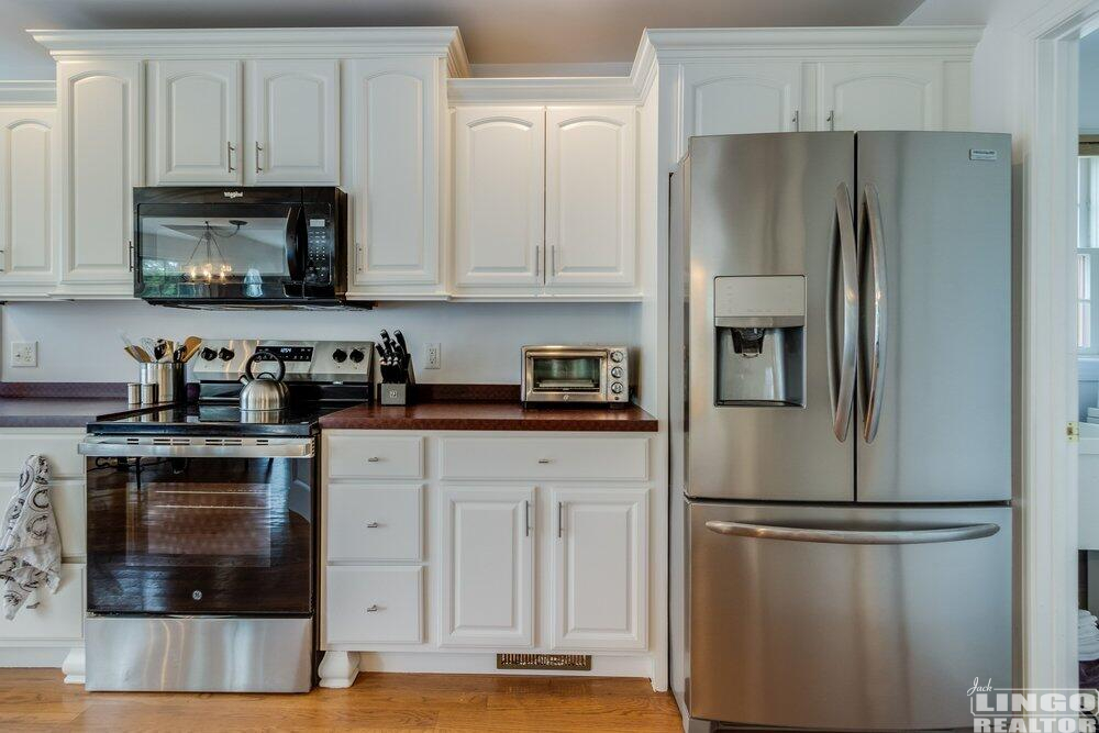 040_img_8353_328 108 McFee St. Rental Property