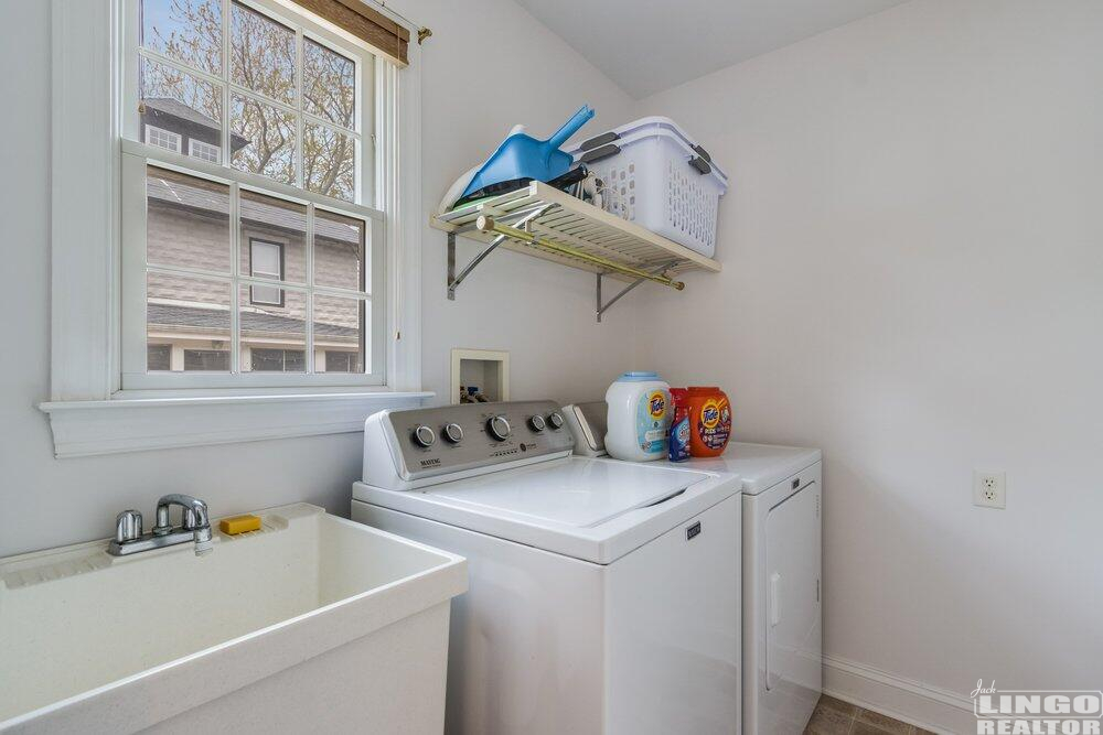 043_img_8362_718 108 McFee St. Rental Property