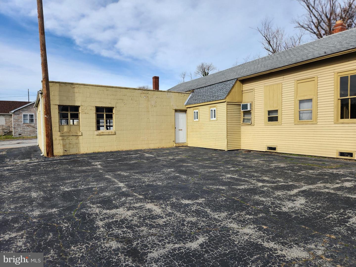 DEKT2029172-803406956206-2024-10-07-10-41-23 317 W Division Street | Dover, DE Real Estate For Sale | MLS# Dekt2029172  - Jack Lingo REALTOR