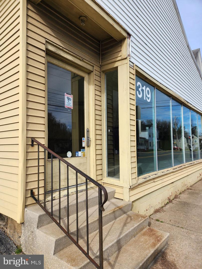 DEKT2029172-803406963596-2024-10-07-10-41-23 317 W Division Street | Dover, DE Real Estate For Sale | MLS# Dekt2029172  - Jack Lingo REALTOR