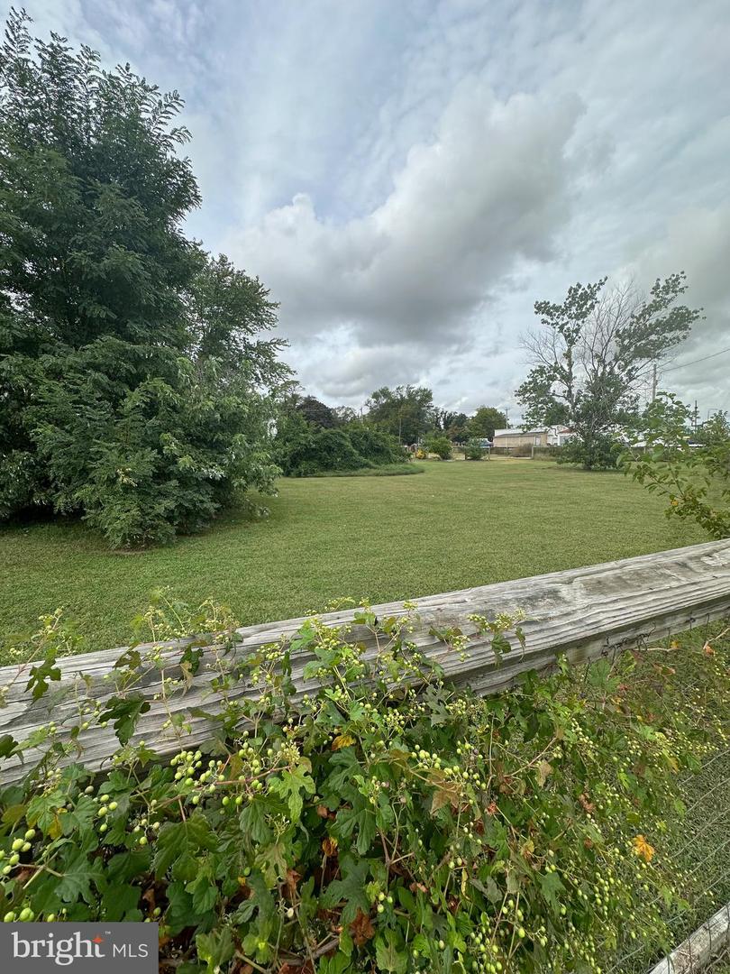DEKT2031780-803412513072-2025-04-01-15-28-58 909 N Walnut St | Milford, DE Real Estate For Sale | MLS# Dekt2031780  - Jack Lingo REALTOR