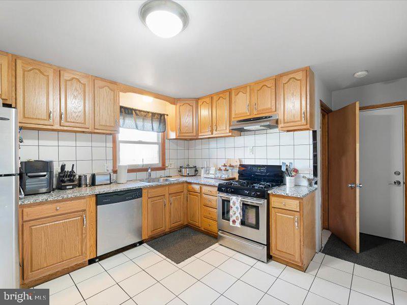 DEKT2034626-803601103370-2025-01-30-00-13-26 131 S Caesar Rodney Ave | Camden, DE Real Estate For Sale | MLS# Dekt2034626  - Jack Lingo REALTOR