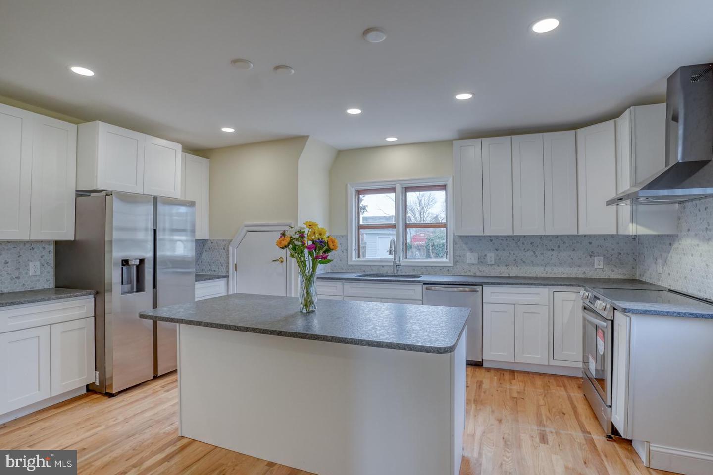 DEKT2034838-803624810058-2025-04-26-19-25-28 206 N Walnut St | Milford, DE Real Estate For Sale | MLS# Dekt2034838  - Jack Lingo REALTOR
