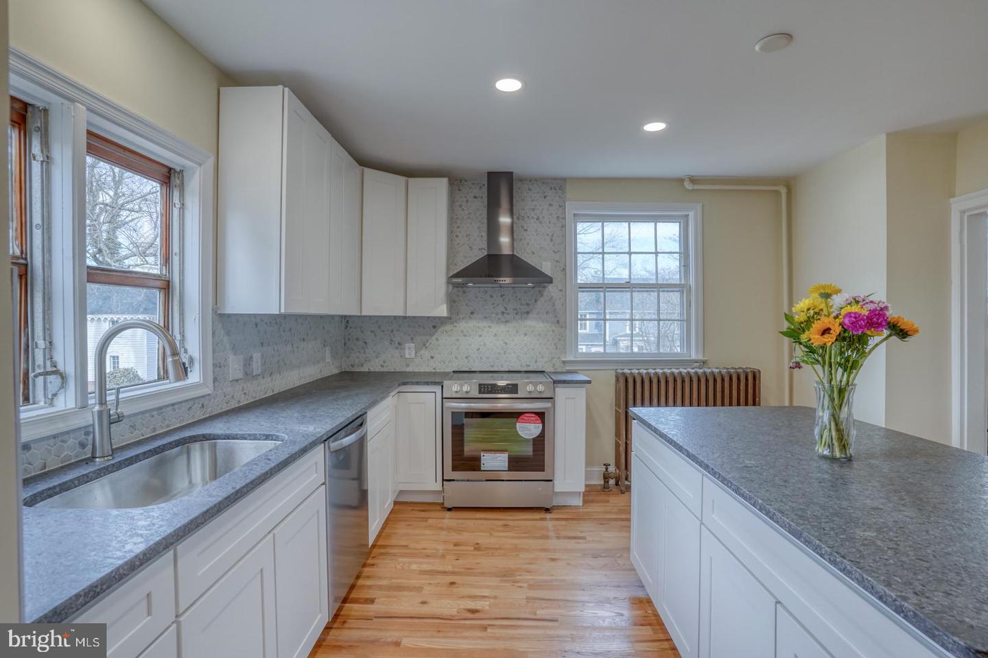 DEKT2034838-803624810120-2025-04-26-19-25-28 206 N Walnut St | Milford, DE Real Estate For Sale | MLS# Dekt2034838  - Jack Lingo REALTOR