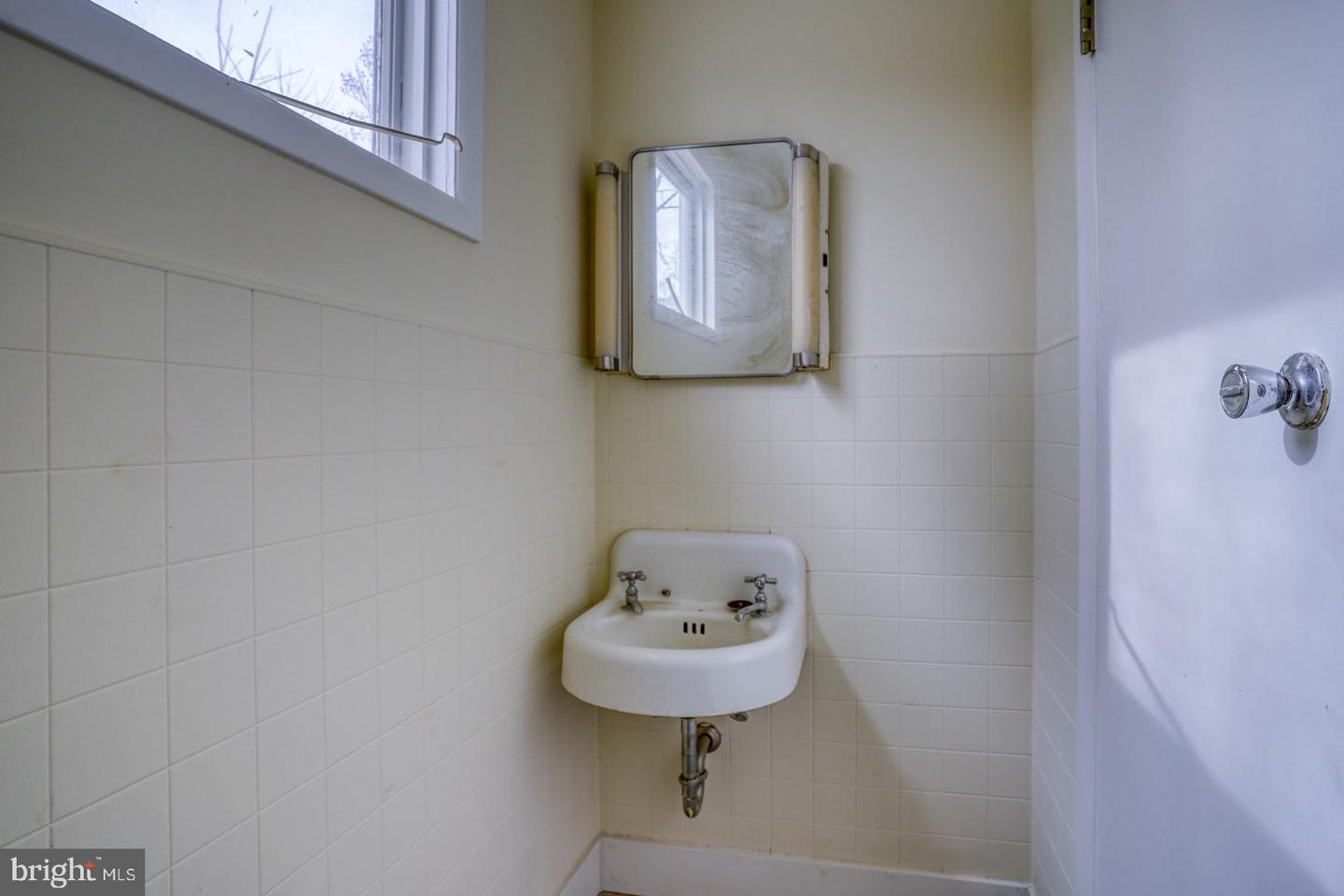 DEKT2034838-803624810382-2025-04-26-19-25-27 206 N Walnut St | Milford, DE Real Estate For Sale | MLS# Dekt2034838  - Jack Lingo REALTOR