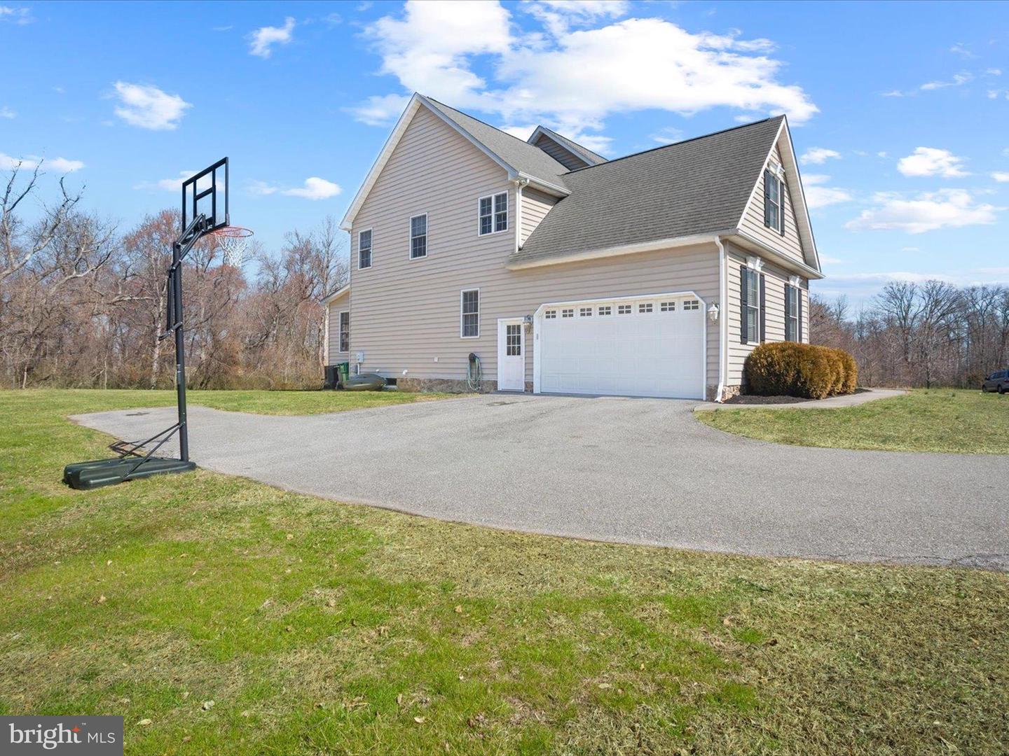 DEKT2034934-803688332322-2025-06-26-15-33-20 205 Laristone Ct | Clayton, DE Real Estate For Sale | MLS# Dekt2034934  - Jack Lingo REALTOR