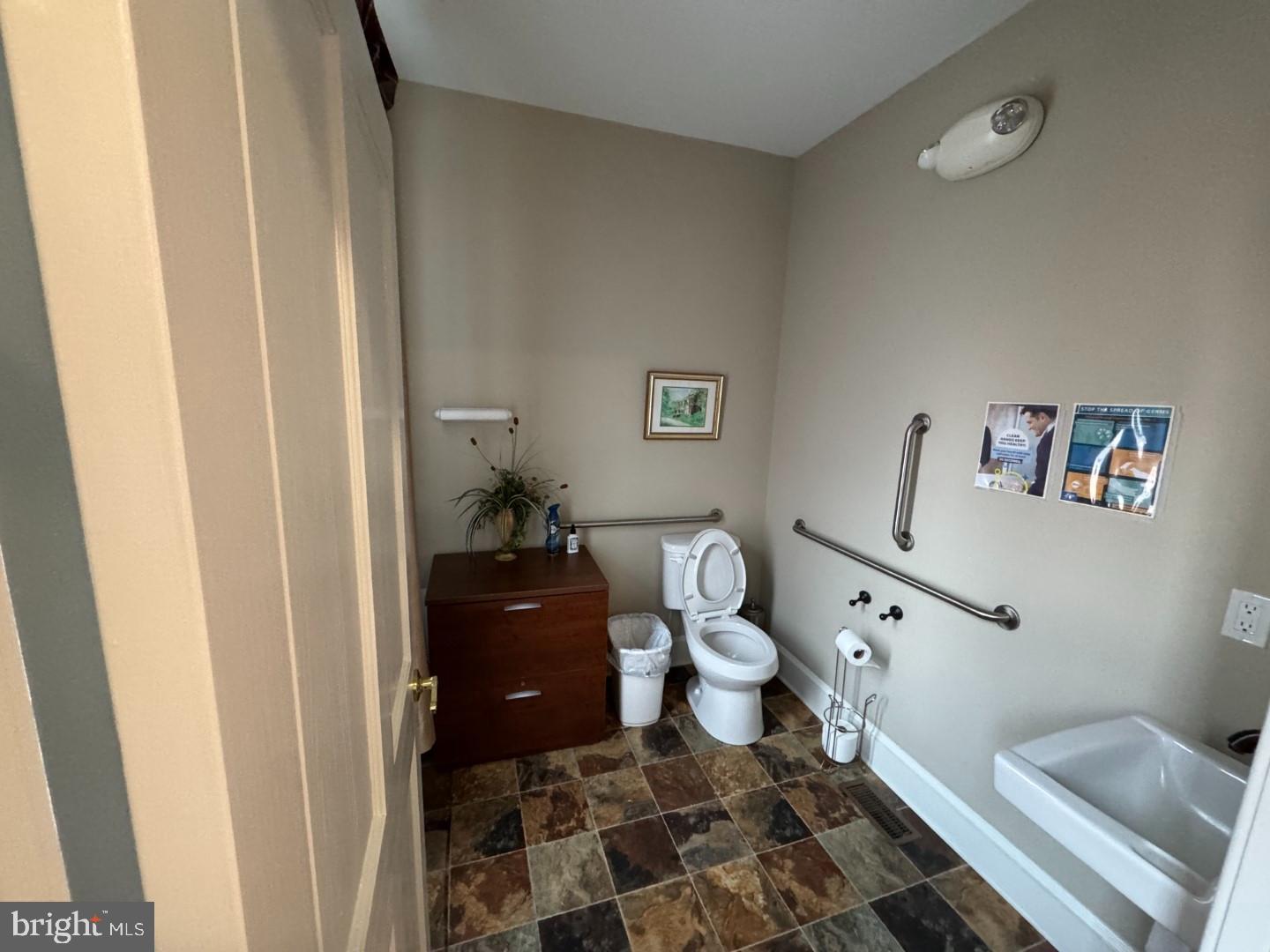 DEKT2035010-803638171116-2025-08-06-13-26-12 6 S State St | Dover, DE Real Estate For Sale | MLS# Dekt2035010  - Jack Lingo REALTOR